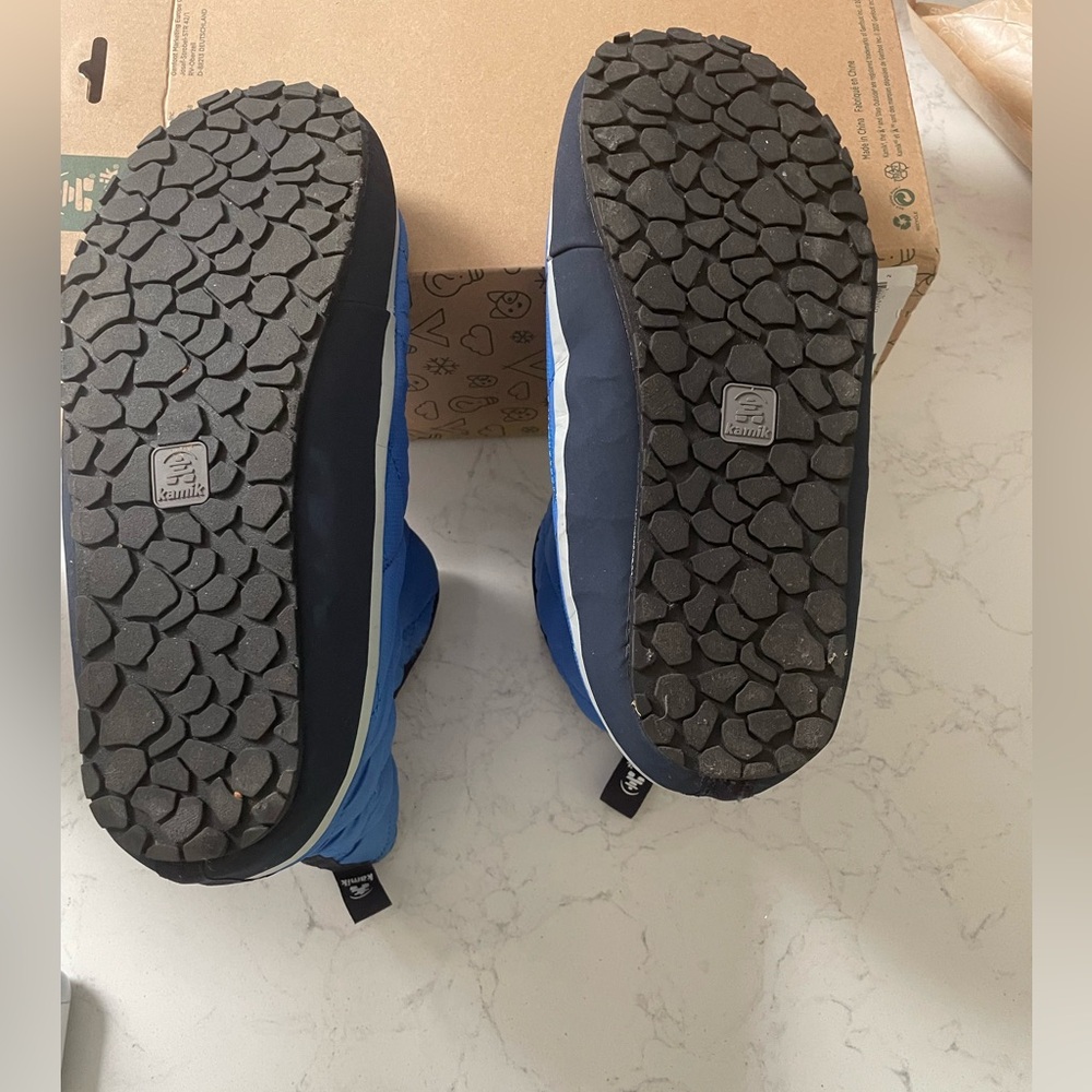 Kamik Puff mid for snow and rain slightly use